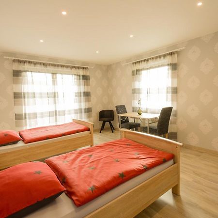 Mainzimmer - Business Apartments Hasloch  Ngoại thất bức ảnh