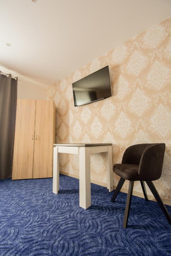 Mainzimmer - Business Apartments Hasloch  Ngoại thất bức ảnh