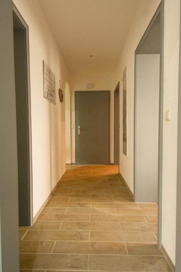 Mainzimmer - Business Apartments Hasloch  Ngoại thất bức ảnh