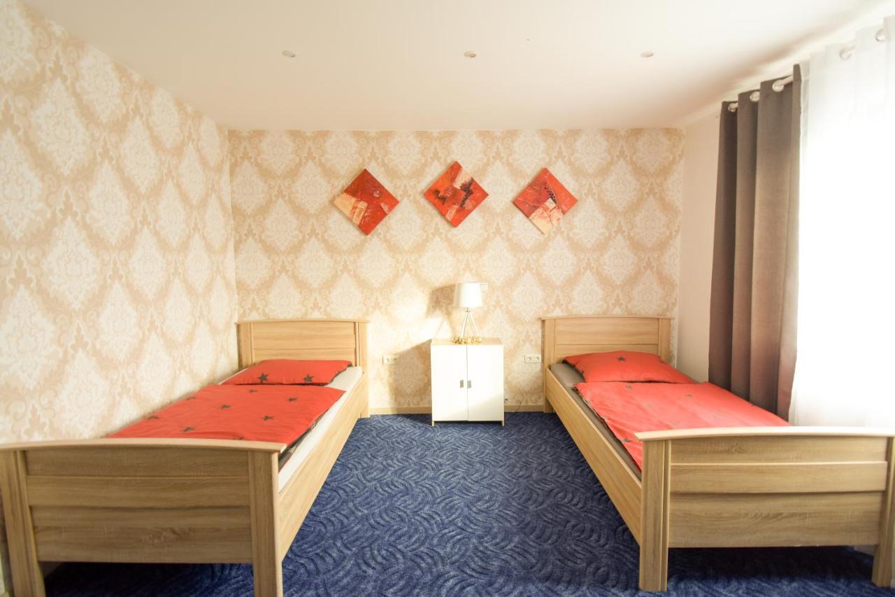 Mainzimmer - Business Apartments Hasloch  Ngoại thất bức ảnh