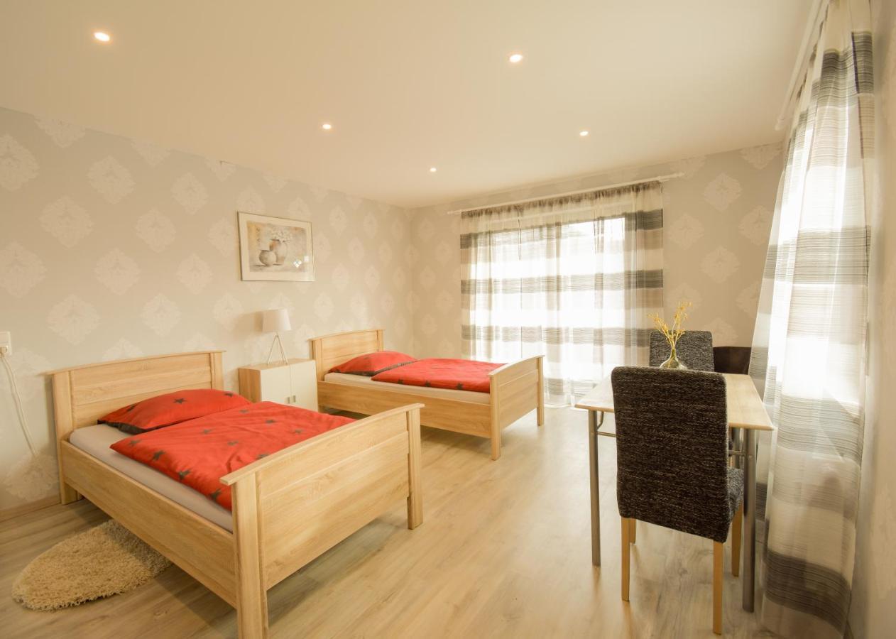 Mainzimmer - Business Apartments Hasloch  Ngoại thất bức ảnh